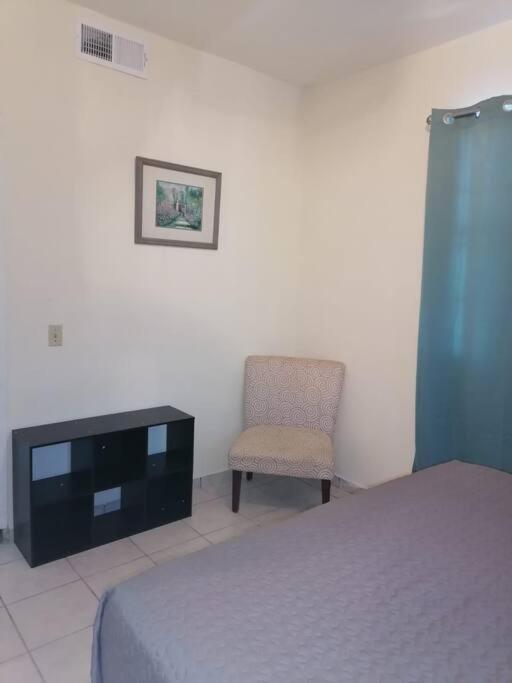 Puerto PeñascoDepartamento En Planta Alta, Muy Centrico.アパートメント エクステリア 写真